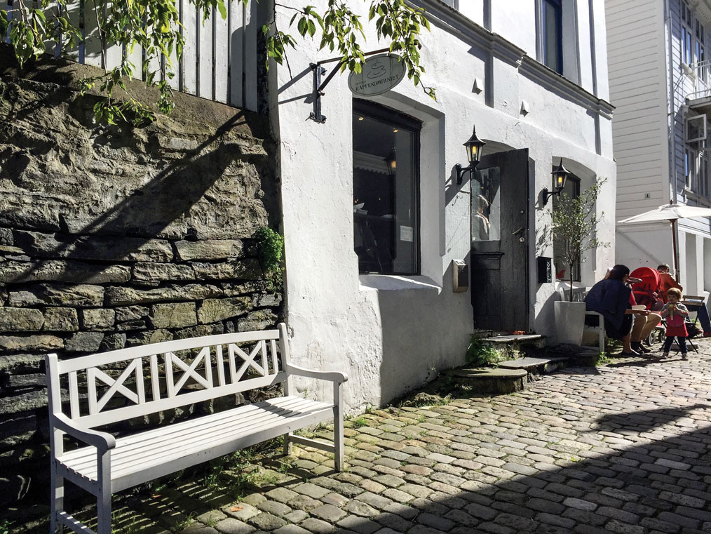 Outside of Det Lille Kaffeekompanient in Bergen, Norway: Bergen coffee