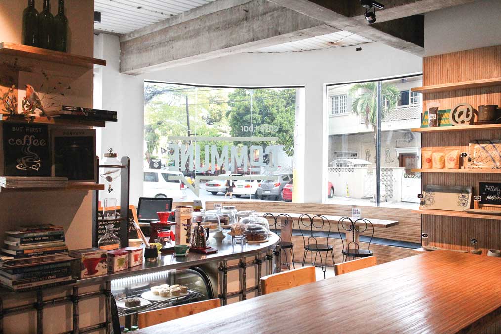 Commune café and bar