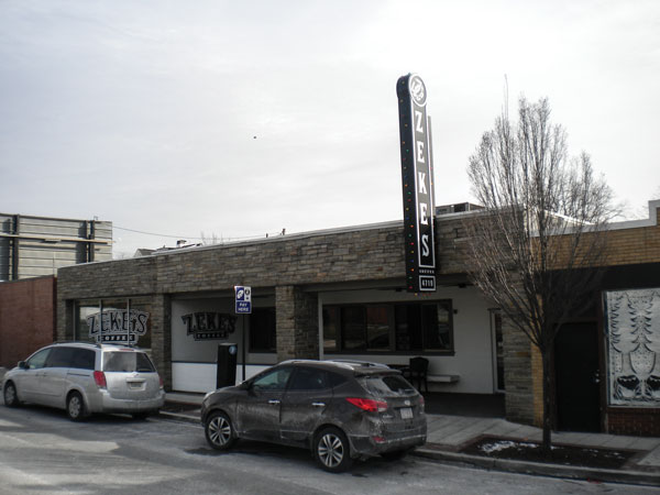 Charm City of Baltimore: Zeke's Coffee exterior